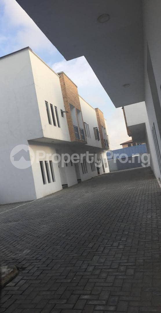 4 bedroom House for sale Yaba Lagos