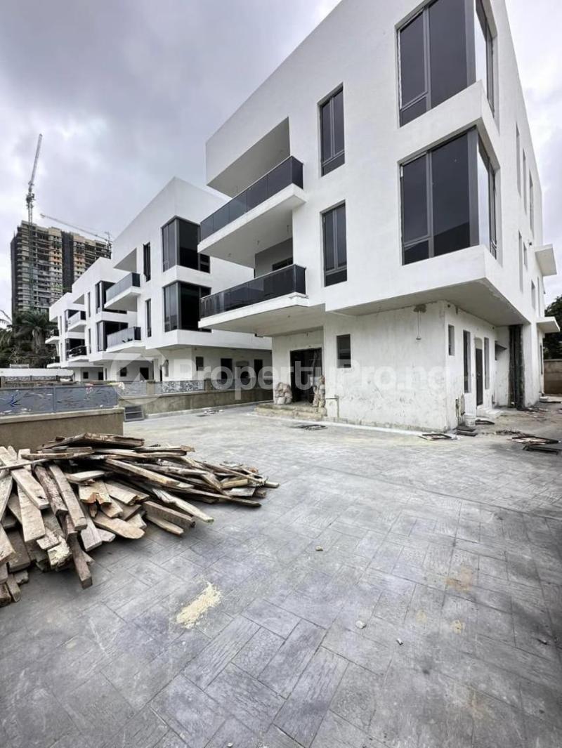 6 bedroom House for sale Old Ikoyi Ikoyi Lagos