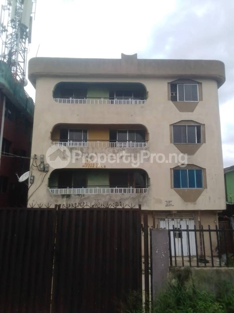 House for sale Agege Motor Road P,w,d, Shogunle Oshodi Lagos - 0