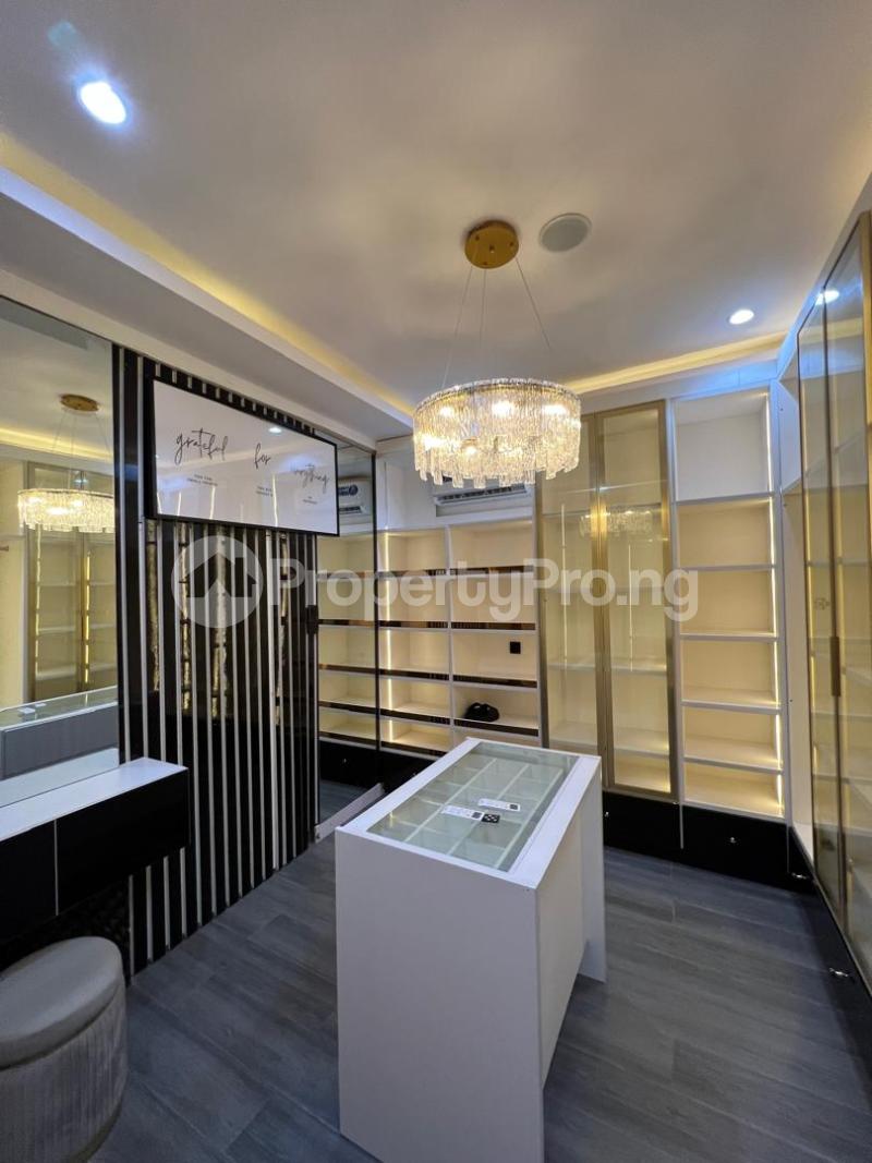 3 bedroom Flat / Apartment for sale Pinnock Beach Estate Osapa london Lekki Lagos