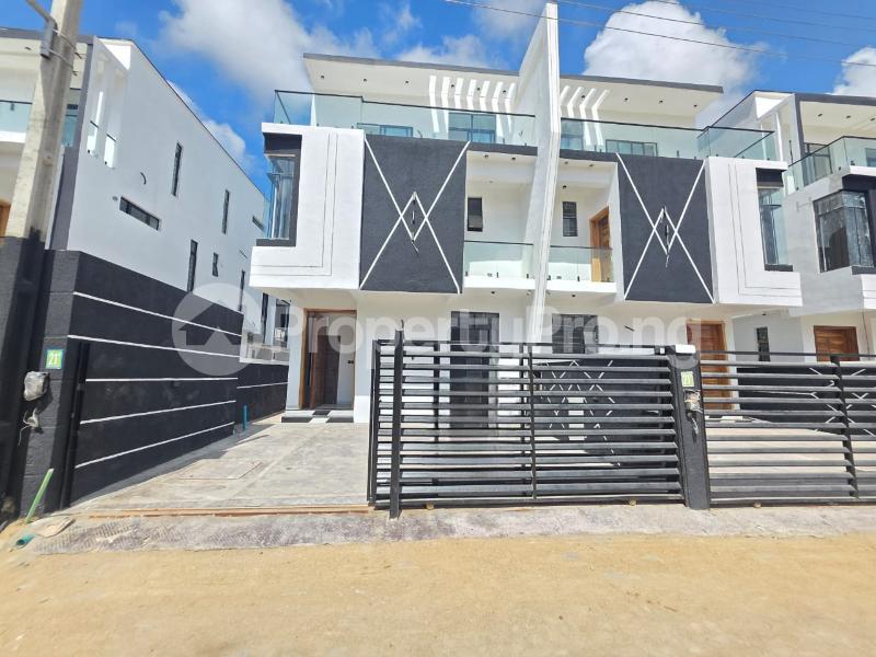 4 bedroom House for sale Chevron Lekki Lagos