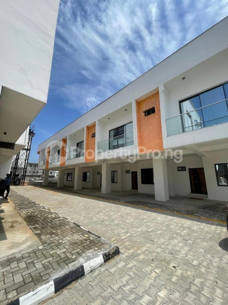 3 bedroom House for sale Orchid Hotel Road chevron Lekki Lagos