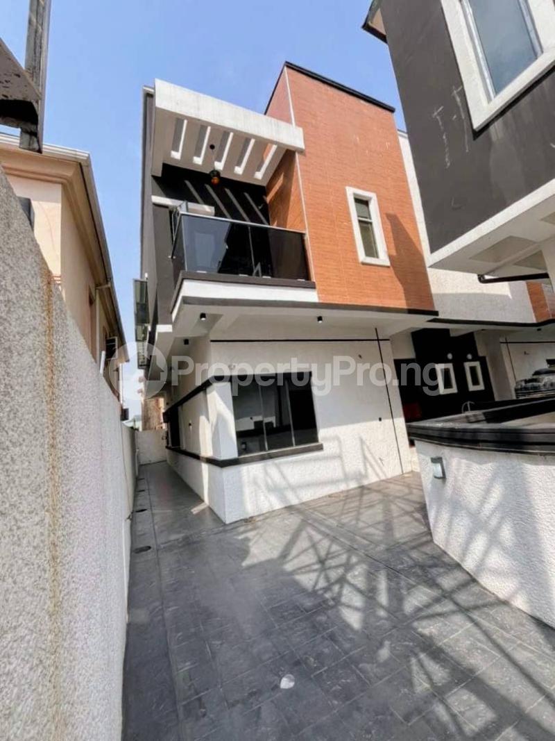 4 bedroom House for sale Chevron Drive Lekki Lagos