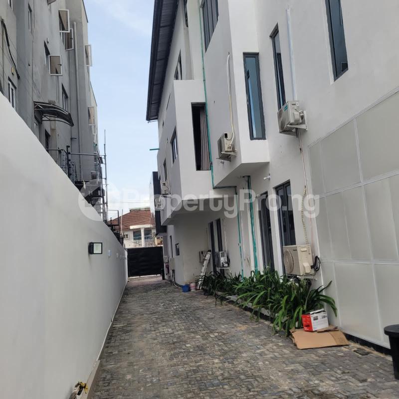 House for sale Lekki Phase 1 Lekki Lagos