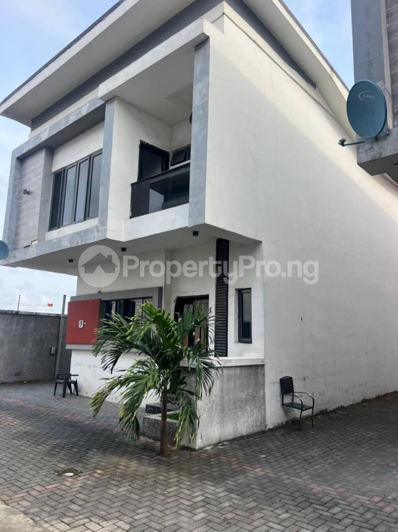 4 bedroom House for sale Ikota Lekki Lagos