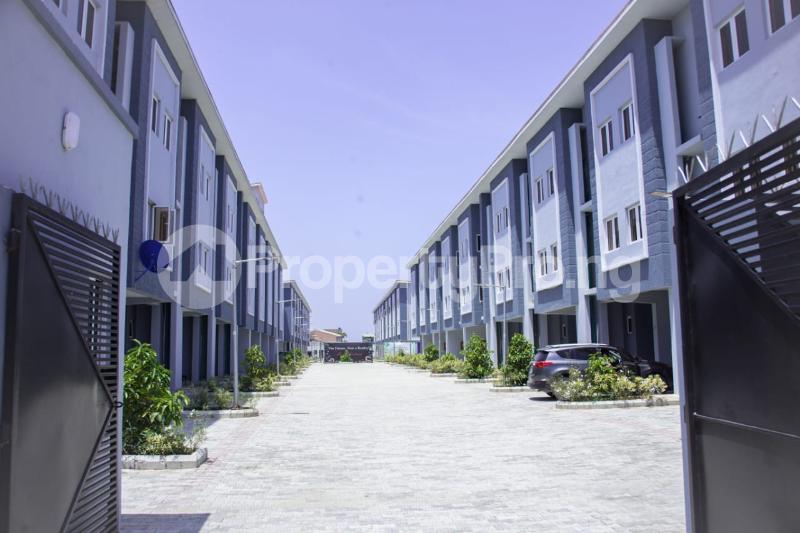 3 bedroom House for sale Alpha Beach Road Lekki Lagos