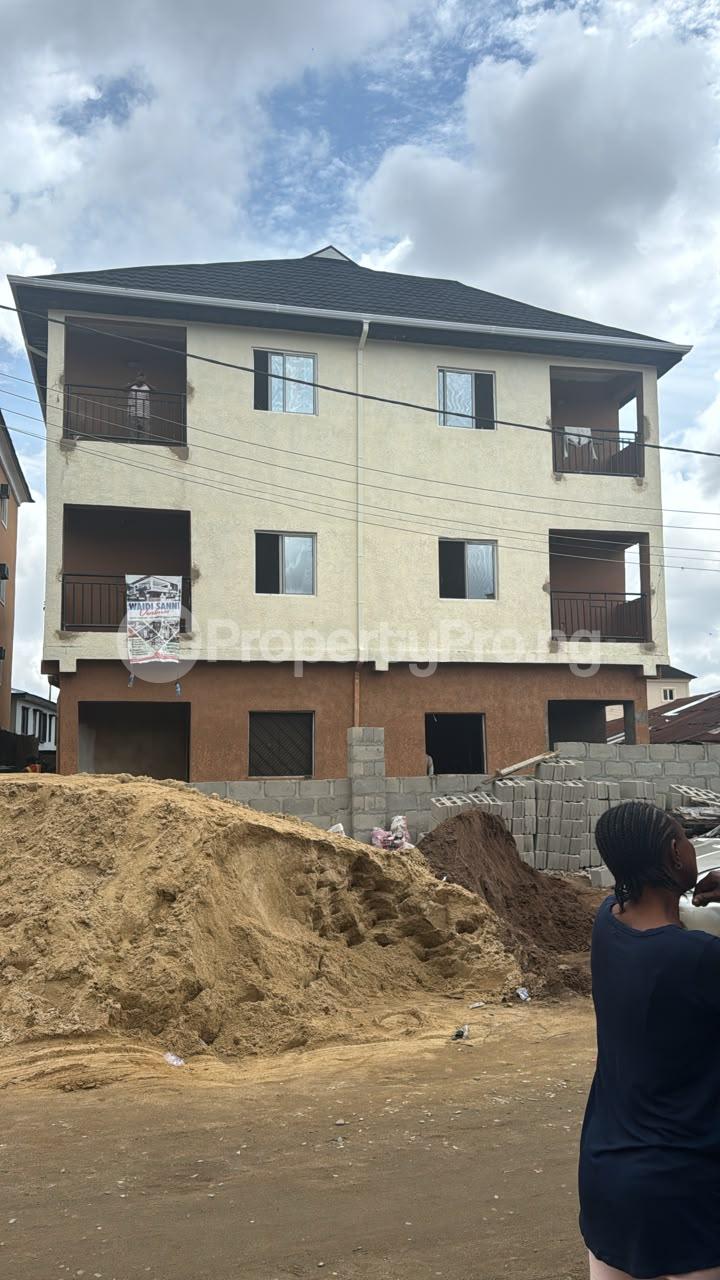 1 bedroom Flat / Apartment for rent Mushin Mushin Lagos
