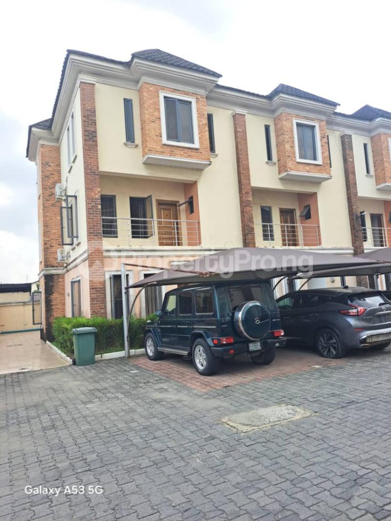 4 bedroom House for sale Chevron Alternative Route Lekki Lagos
