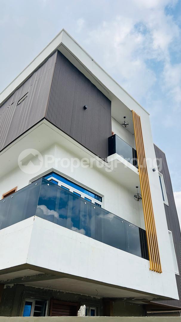 4 bedroom House for sale Gbagada Lagos