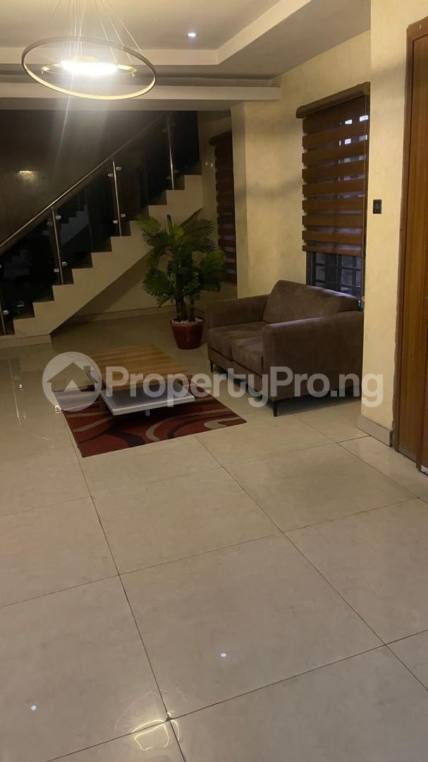 3 bedroom House for sale Shoreline Drive, Ikoyi Lagos