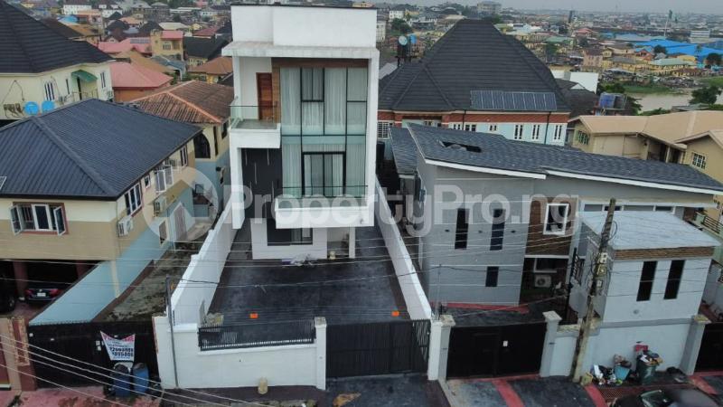 5 bedroom House for sale Magodo GRA Phase 1 Ojodu Lagos