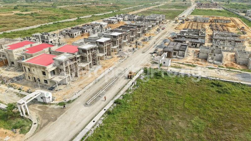 3 bedroom House for sale Idera Housing Schem Along Lekki Expressway Lekki Lagos