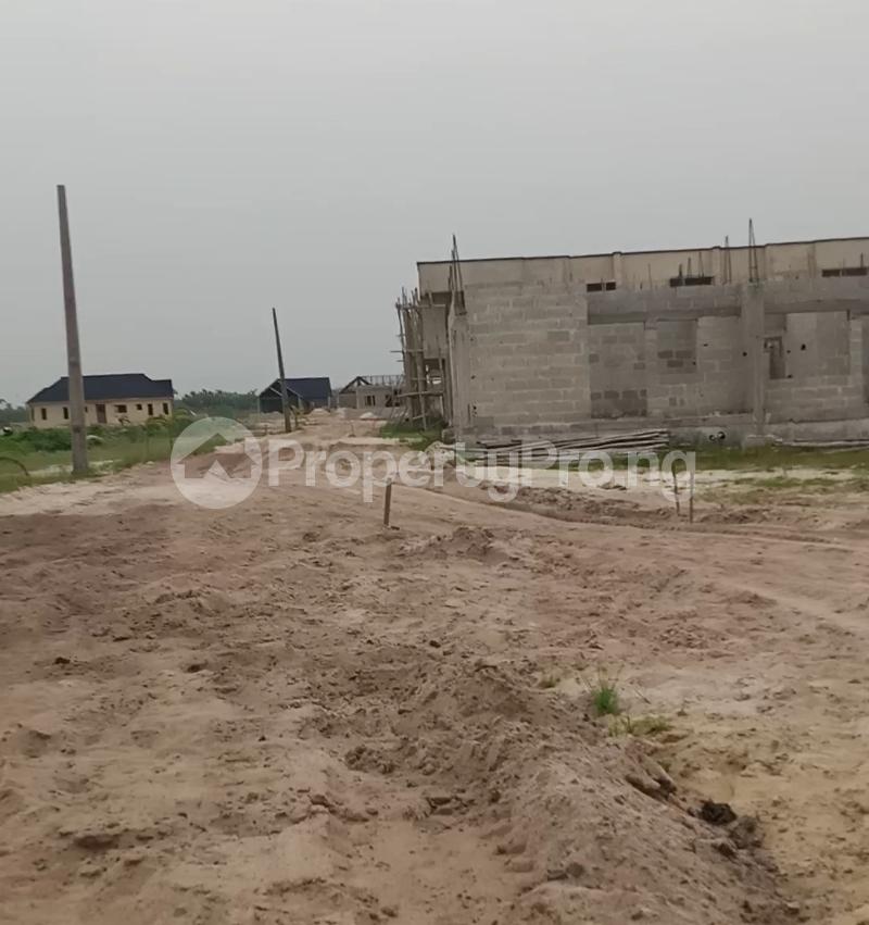 3 bedroom House for sale Peak Golf Course Resort Oribanwa Ibeju-Lekki Lagos