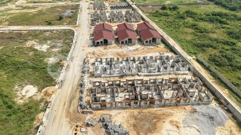 3 bedroom House for sale Idera Housing Schem Along Lekki Expressway Lekki Lagos
