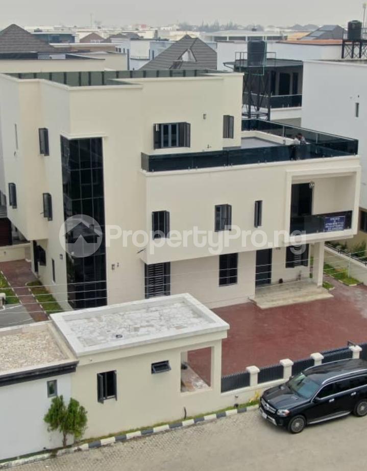 5 bedroom House for sale Vintage Park Osapa london Lekki Lagos