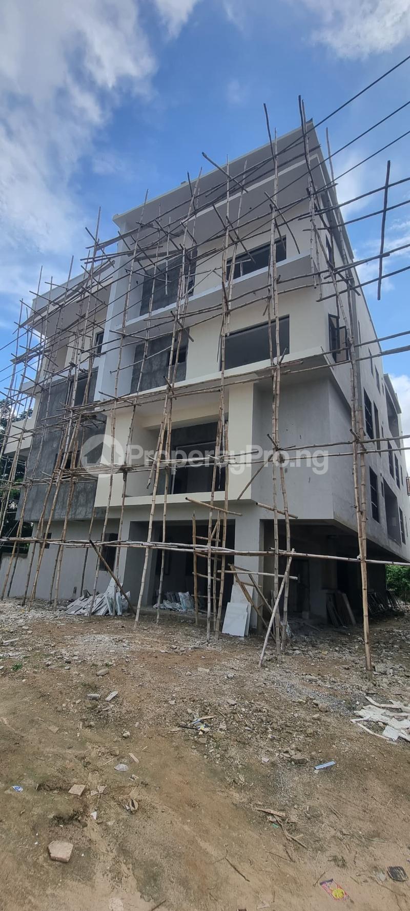 5 bedroom House for sale Obanikoro Shomolu Lagos