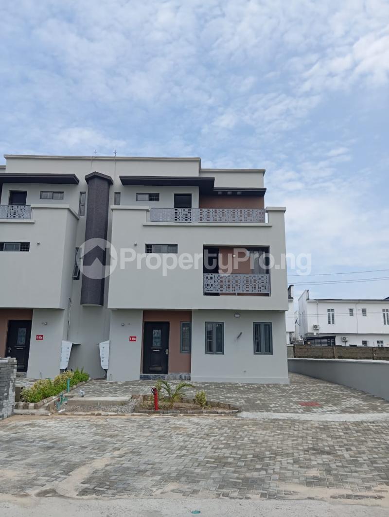 4 bedroom House for rent Conservative Road chevron Lekki Lagos