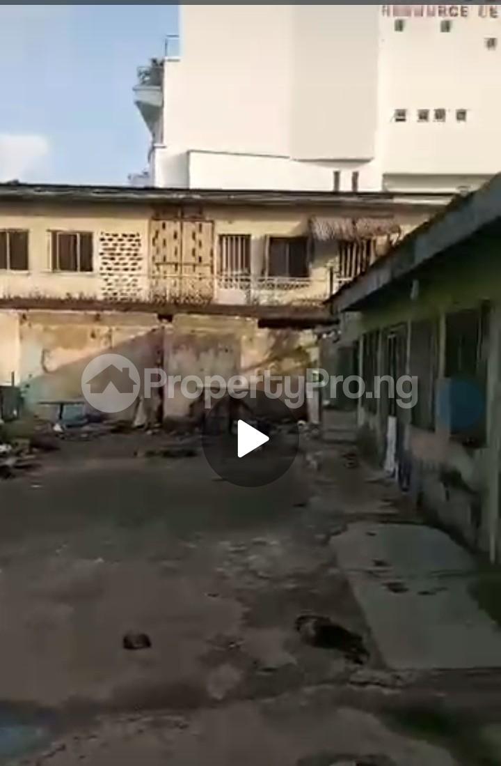 House for sale Mcewen Sabo Yaba Lagos - 0