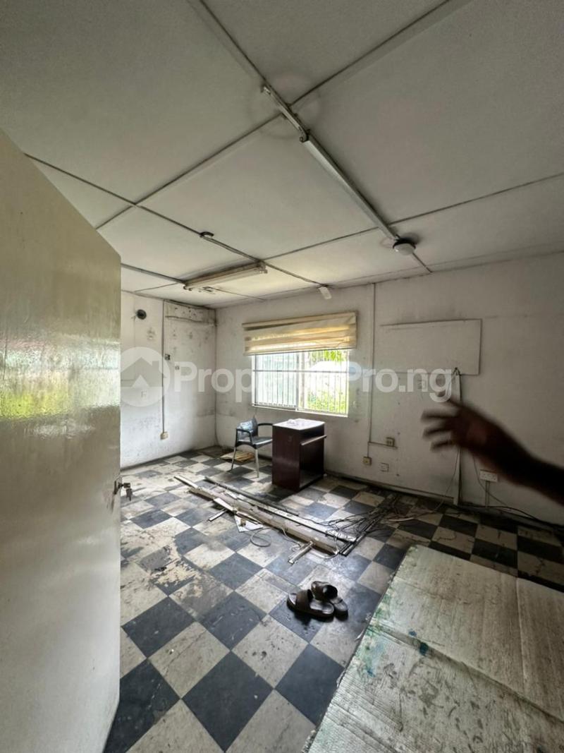 Land for rent Victoria Island Lagos