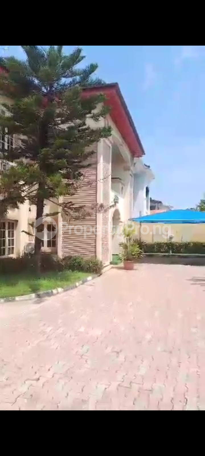 5 bedroom House for sale First Avenue Gwarinpa Abuja