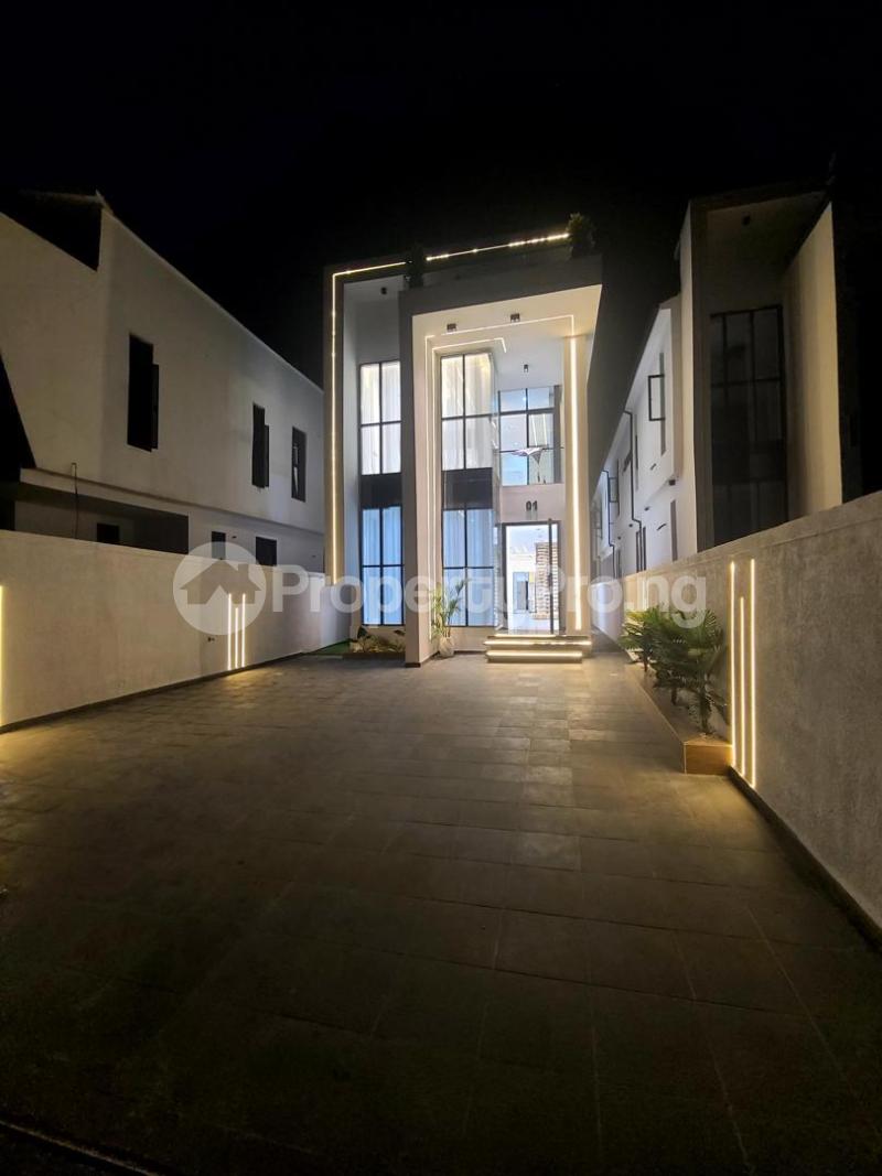 5 bedroom House for sale Ikota Lekki Lagos
