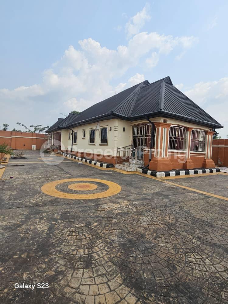House for sale Off Powerline Road, Iguovbiobo, Along Benin Auchi Road, Central Edo
