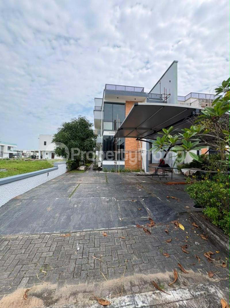 5 bedroom House for rent Cowry Creek Ikate Lekki Lagos