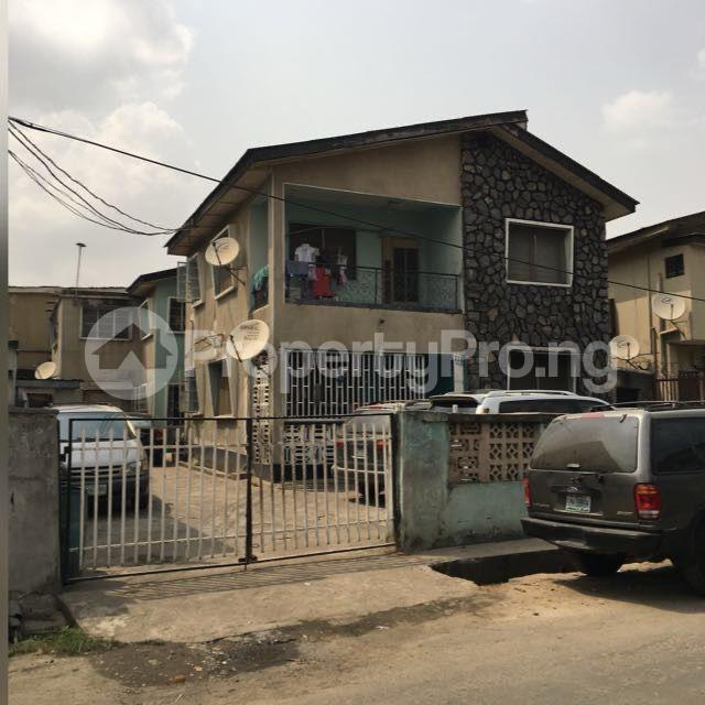 House for sale Obanikoro Shomolu Lagos - 0
