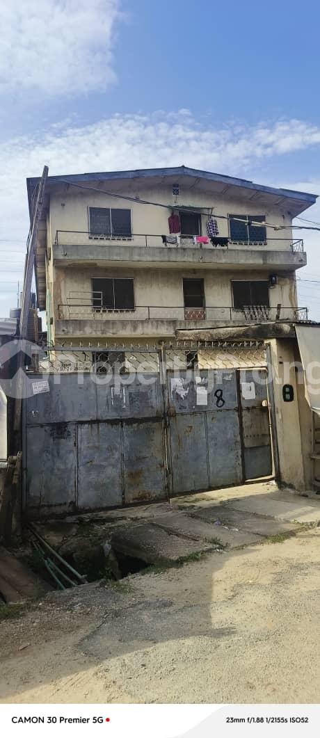 House for sale Biola Fadayomi Street, Off Association Avenue, Ojota Lagos