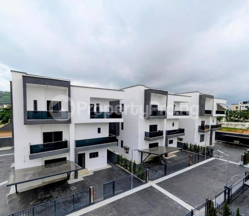 6 bedroom House for sale Katampe Abuja