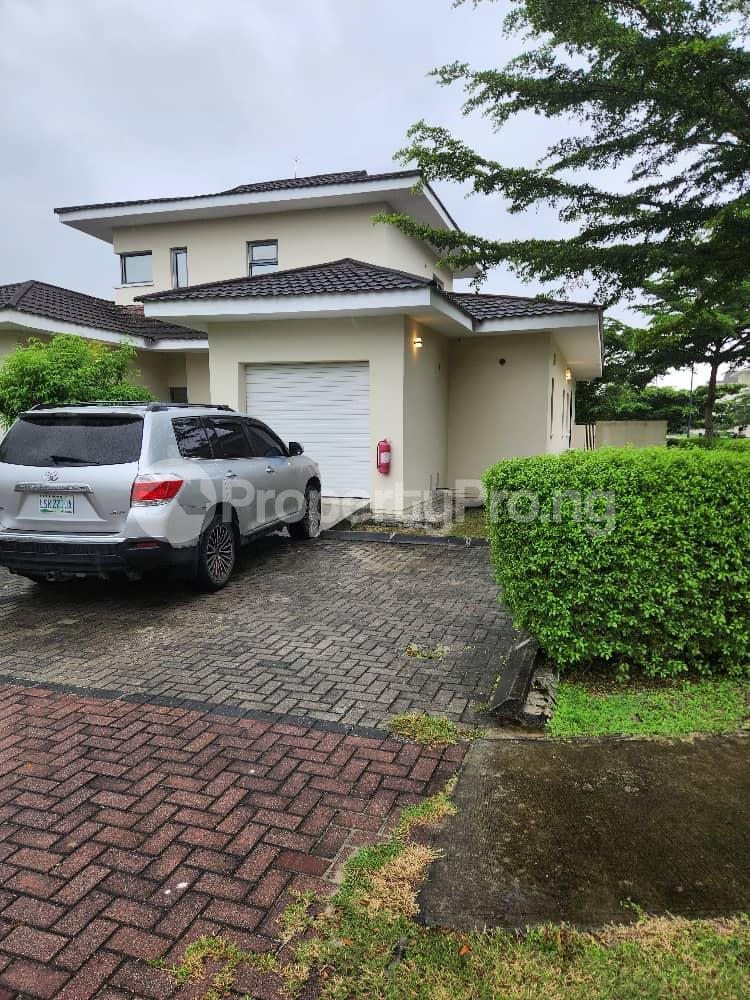 3 bedroom House for sale Lakowe Ajah Lagos