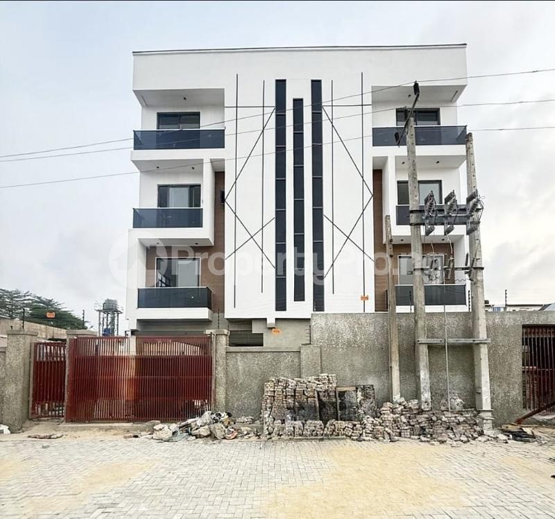 2 bedroom House for rent Chevron Drive Lekki Lagos