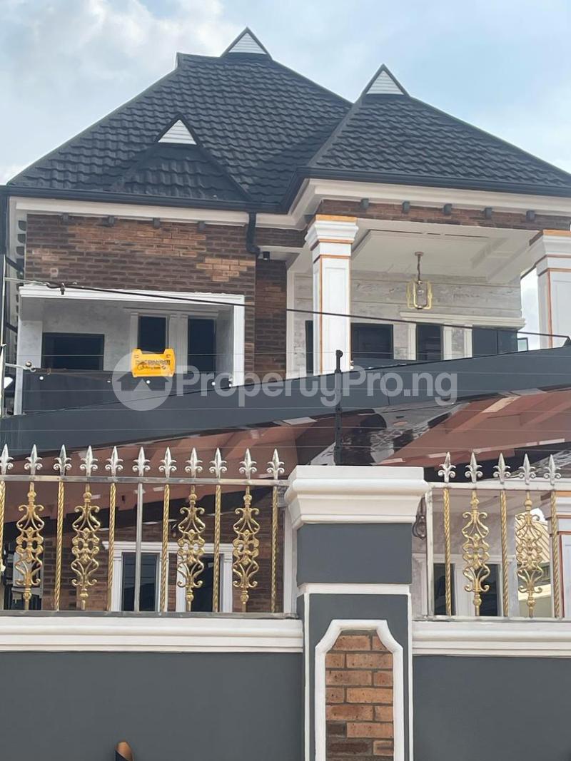 5 bedroom House for sale Egbeda Alimosho Lagos