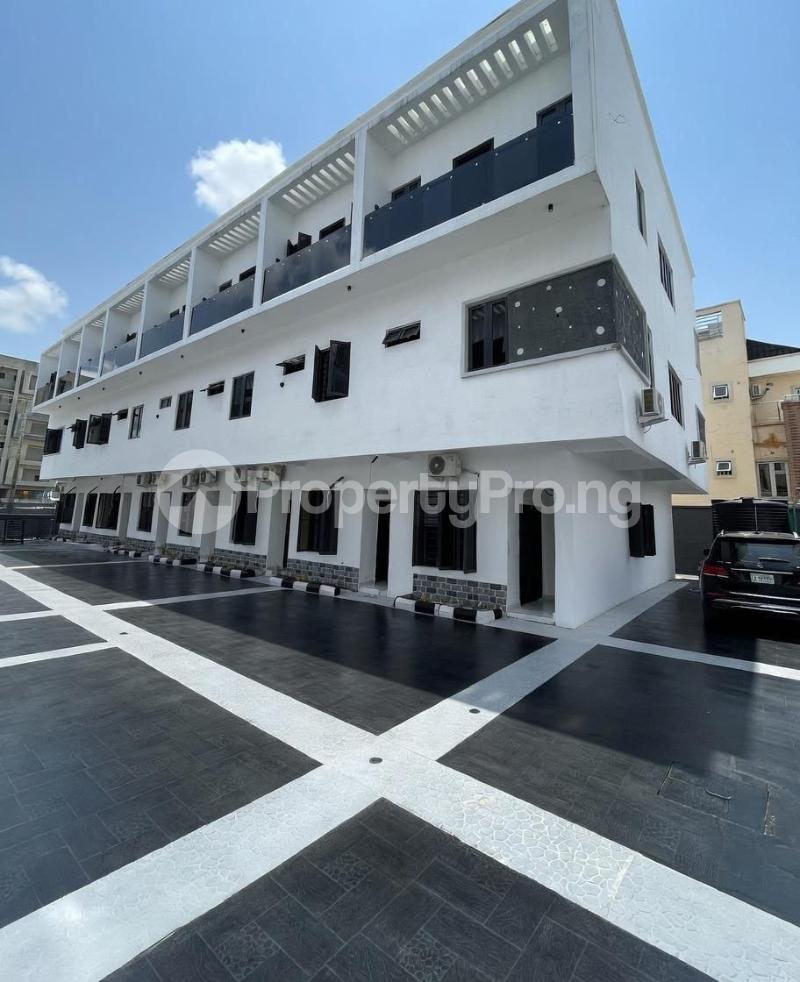 2 bedroom House for rent Lekki Phase 1 Lekki Lagos