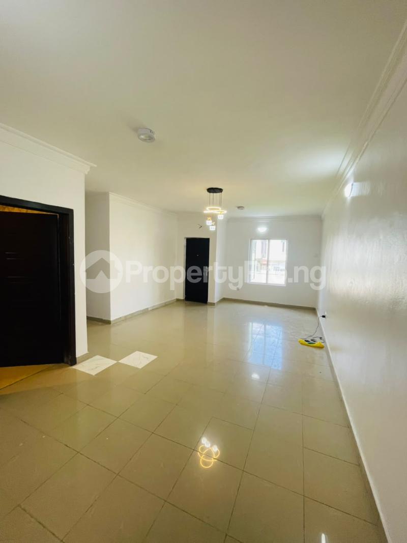 2 bedroom Flat / Apartment for rent Ologolo Ologolo Lekki Lagos