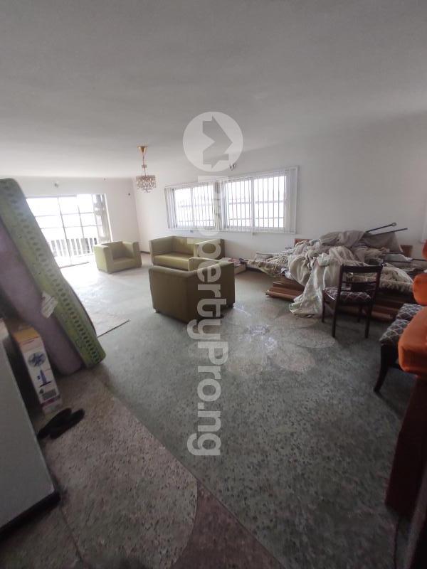 3 bedroom Flat / Apartment for rent Off Acme Agidingbi Ikeja Lagos