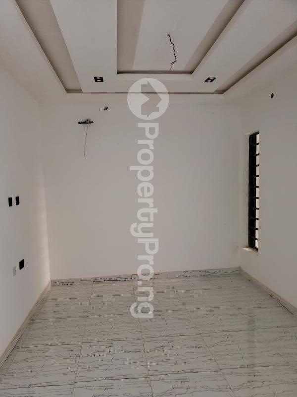 4 bedroom House for sale Off 7up Olubadan Avenue Oluyole Estate Ibadan Oyo