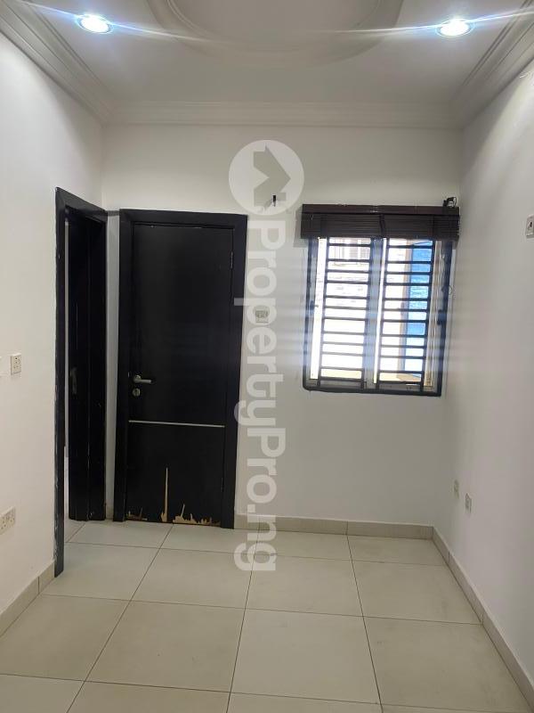 1 bedroom Flat / Apartment for rent chevron Lekki Lagos