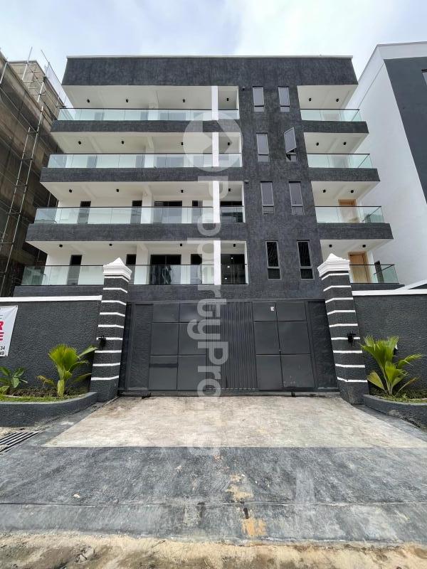 3 bedroom Flat / Apartment for rent Ilasan Lekki Lagos - 0