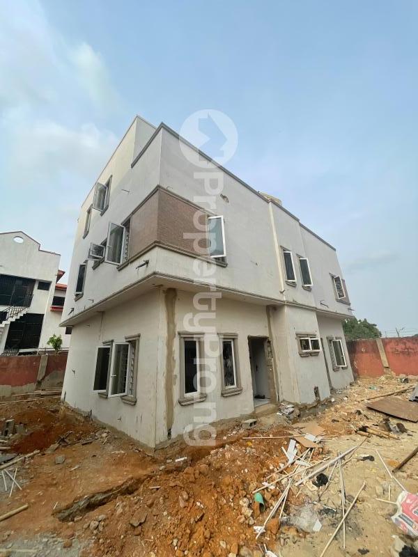 4 bedroom House for sale Ajao Estate Anthony Maryland Maryland Lagos