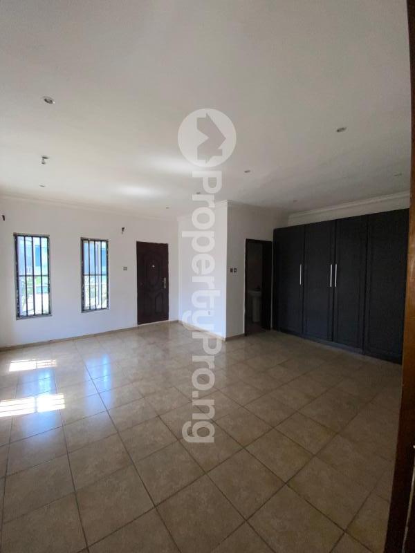 Flat / Apartment for rent Osapa london Lekki Lagos