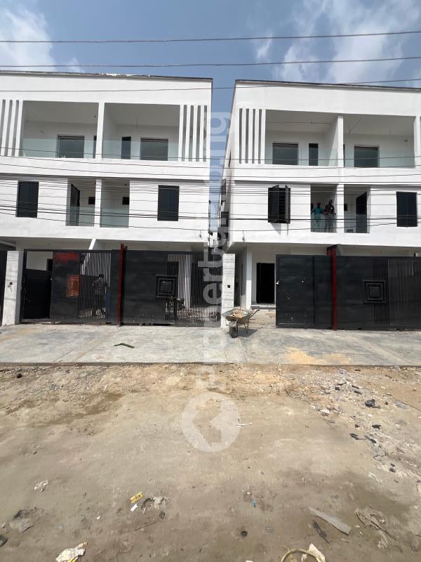 4 bedroom House for sale Lekki Lagos