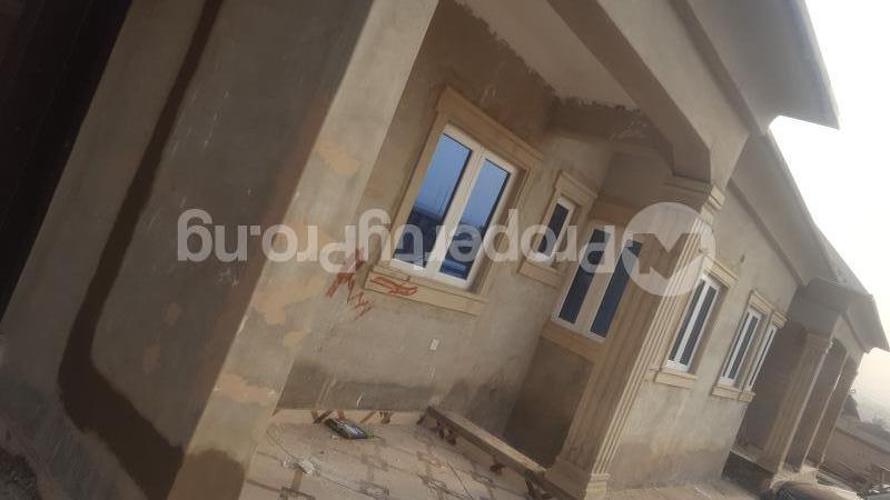 2 bedroom Flat / Apartment for rent Sharp Corner Oluyole Estate Ibadan Oyo