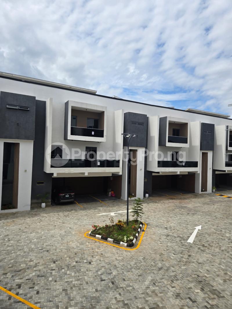 4 bedroom House for sale Ikate Lekki Lagos