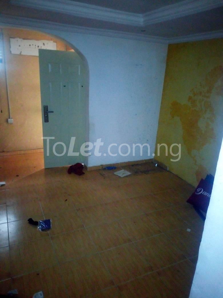 1 bedroom Flat / Apartment for rent Adebola Street Adeniran Ogunsanya Surulere Lagos