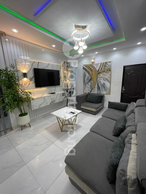 1 bedroom Flat / Apartment for shortlet  Alagomeji Yaba Lagos - 11