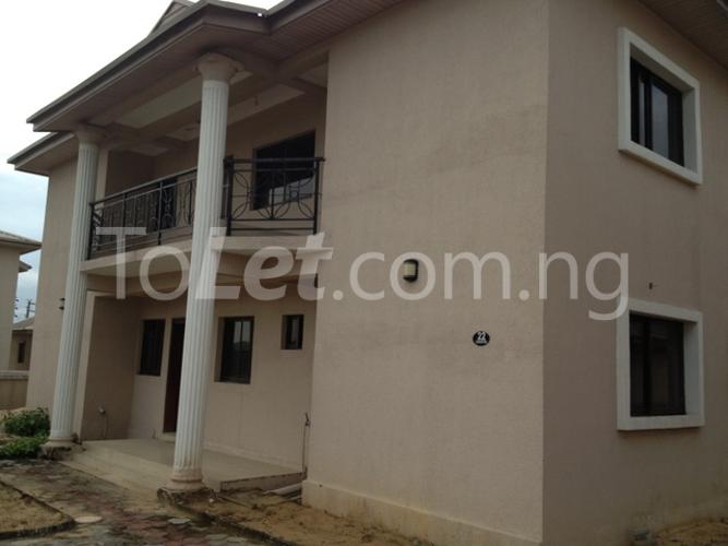 5 bedroom House for rent Mobil Estate Road Lekki Lekki Lagos