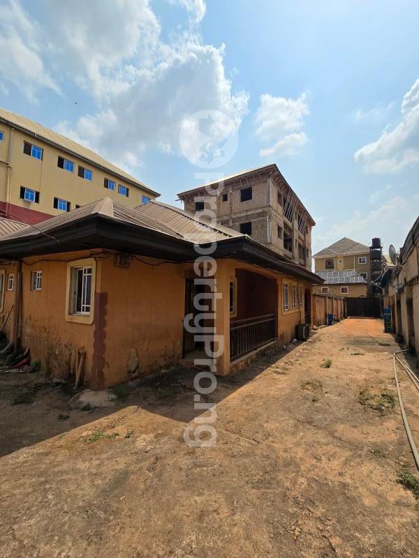 6 bedroom House for sale Enugu Enugu - 0