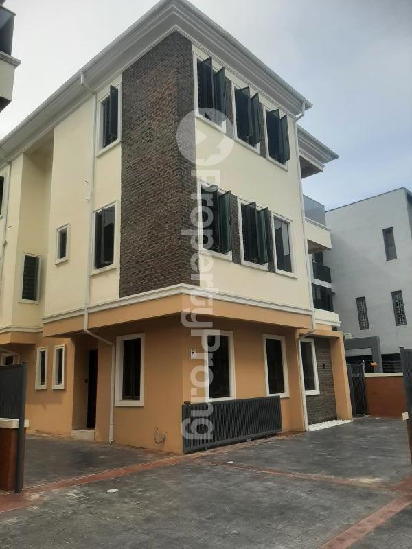 5 bedroom House for rent Ikate Lekki Lagos