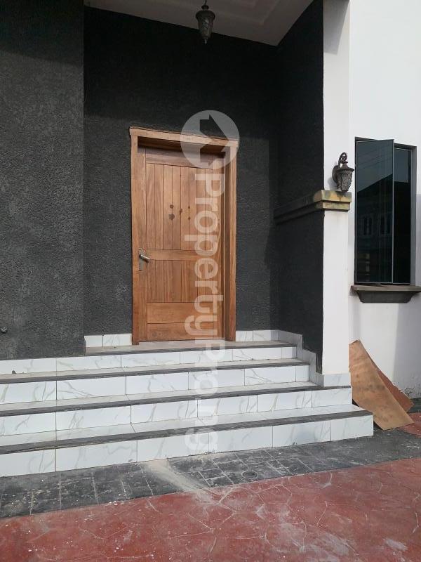 Flat / Apartment for rent Osapa london Lekki Lagos